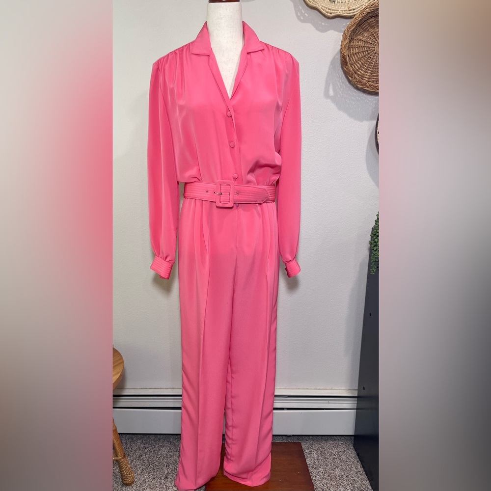 Pink Silky Vintage Long Sleeve Belted Jumpsuit Size 12 USA V-Neck Pantsuit